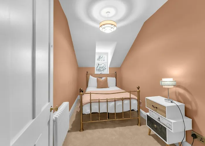 Heights - Luxury 6 Bed *