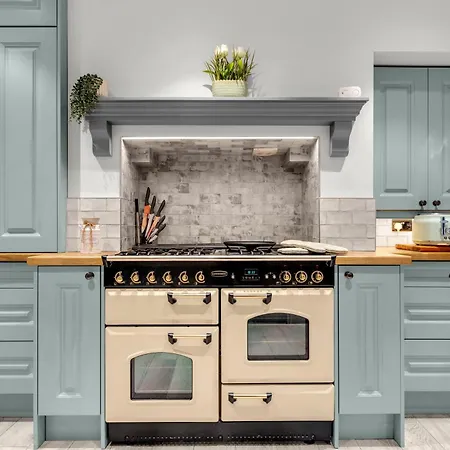 Heights - Luxury 6 Bed Nyaraló